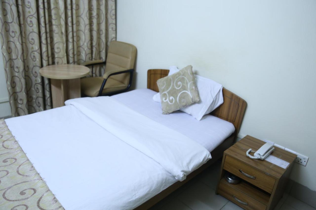 Hotel Golden City Sylhet Dış mekan fotoğraf